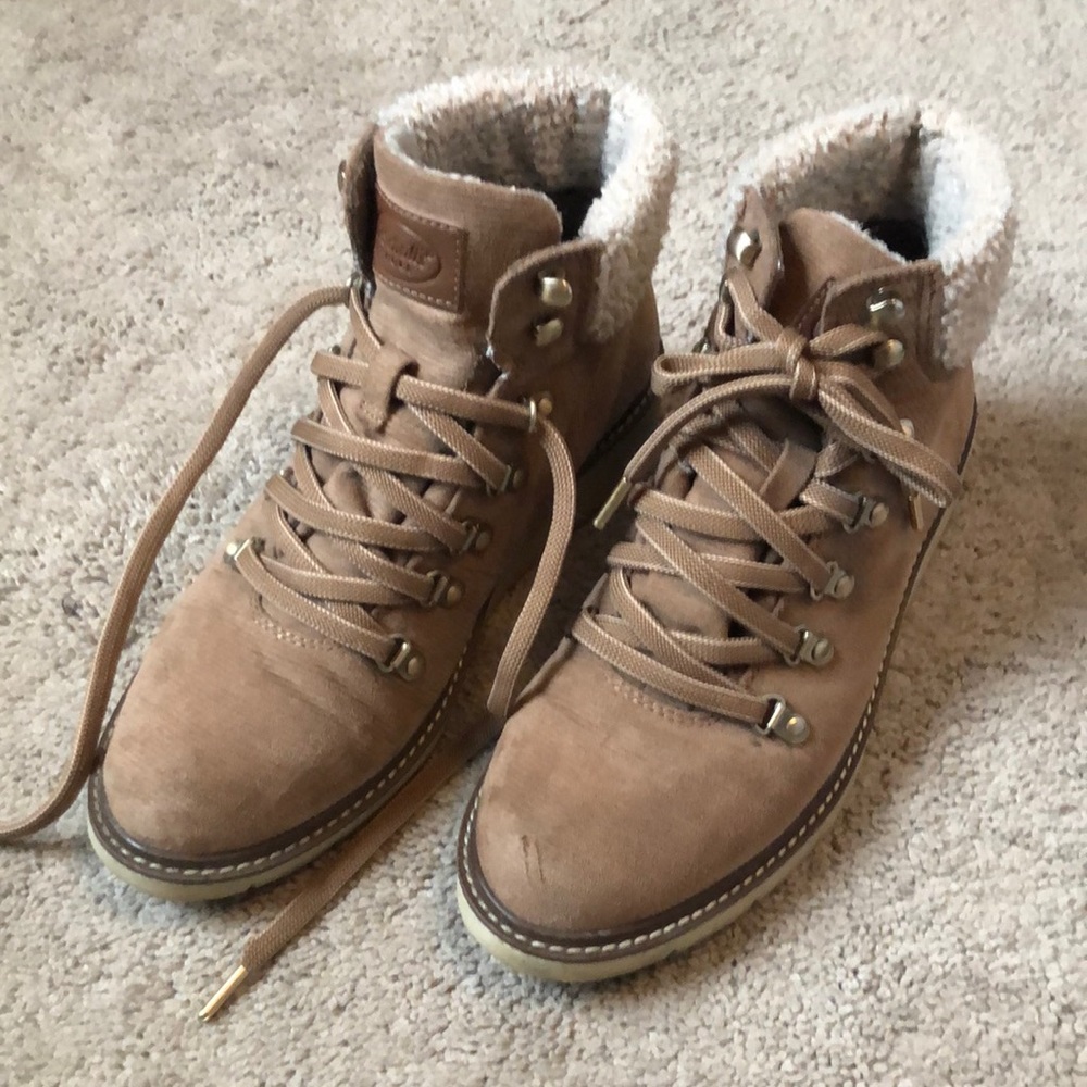 Dr Scholl’s sentinel waterproof boots